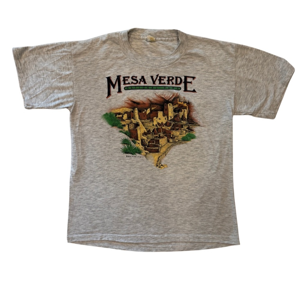 Vintage 1980's graphic tee with Mesa Verde graphic